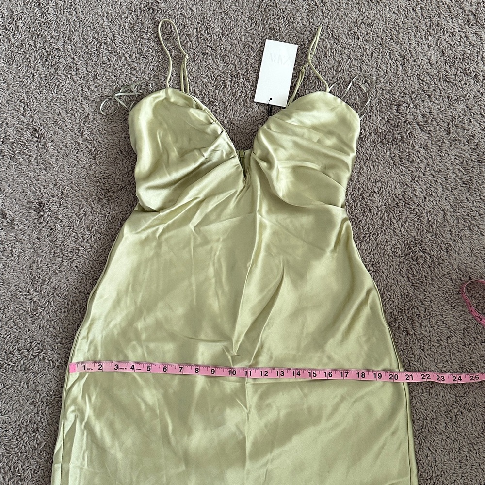 NWT Sweetheart Neck Satin Midi Dress - Picture 10 of 16